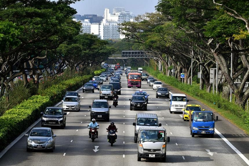 Featured Post Image - Pasokan COE untuk Agustus hingga Oktober turun 11,5% di bawah metode penghitungan baru yang bertujuan mengurangi fluktuasi