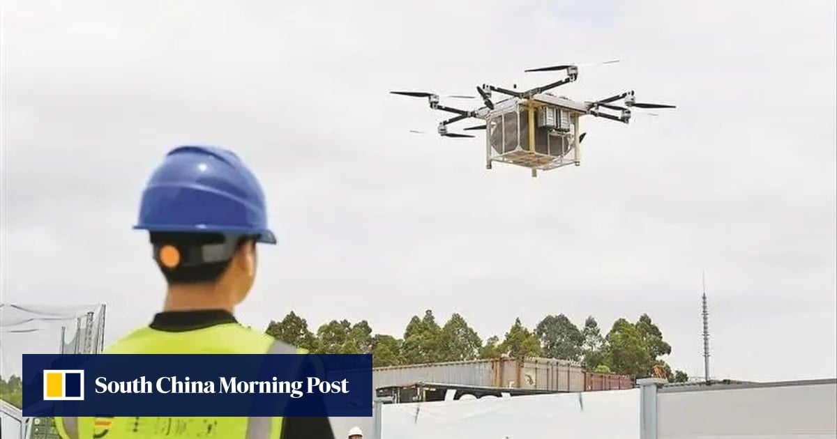 Featured Post Image - Layanan pengiriman drone diluncurkan di Greater Bay Area China, memangkas waktu dan biaya transportasi antar kota